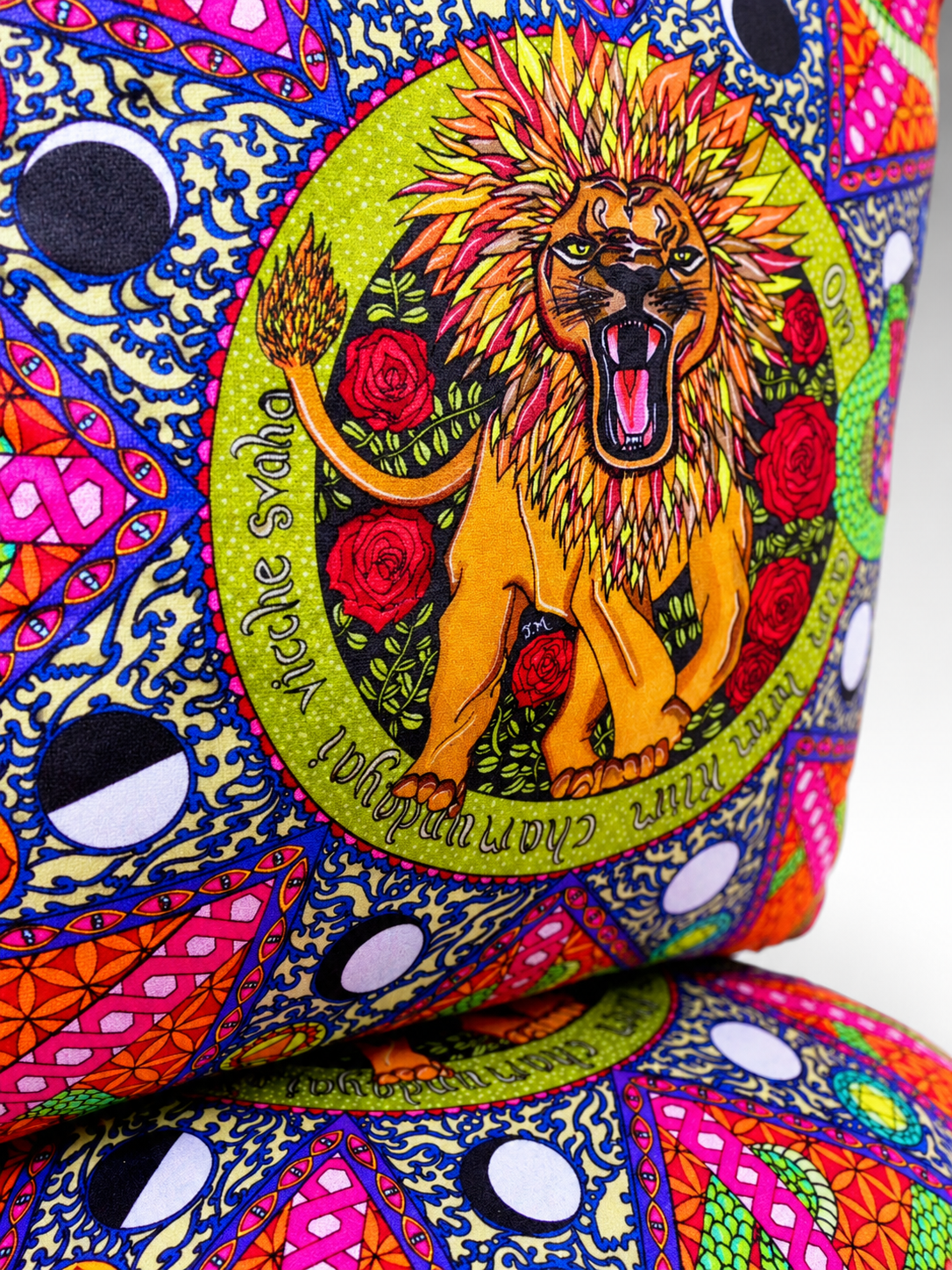 Lion Magic Cushion Cover