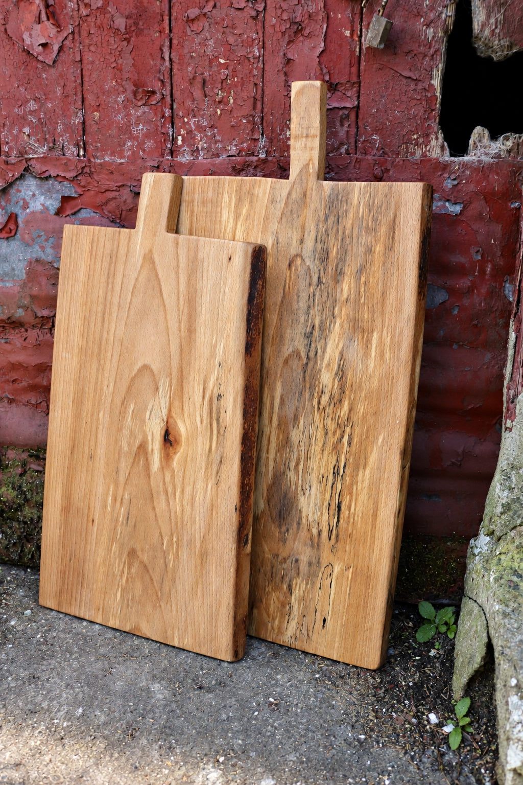 Large Spalted Beech Chopping Board with Natural Handle