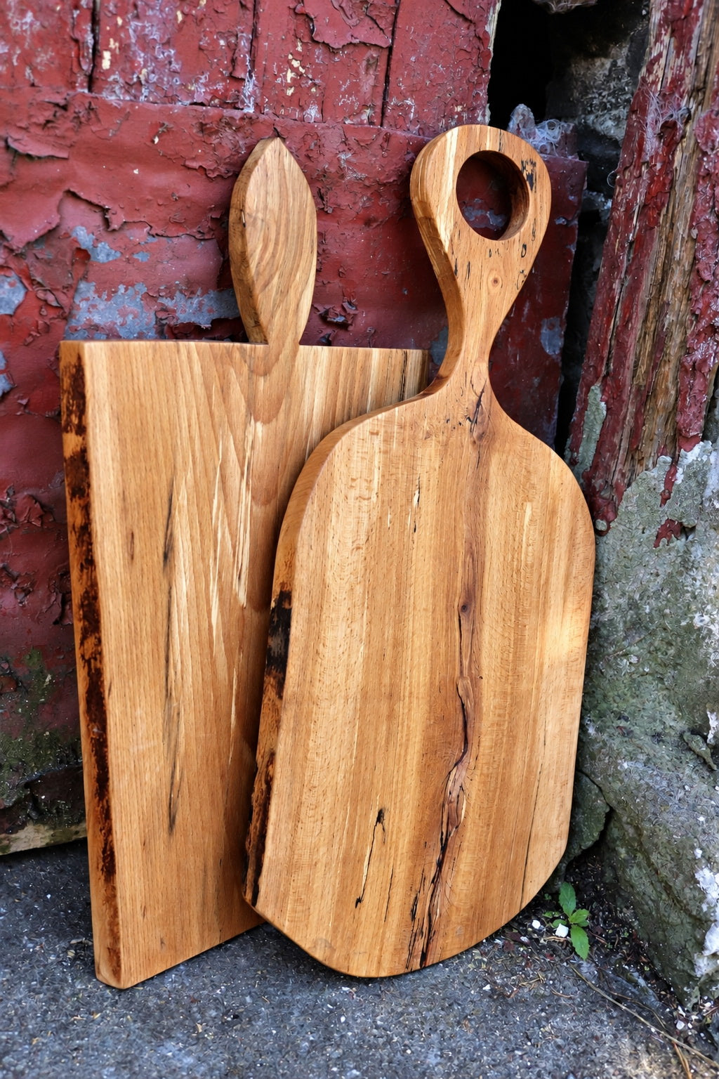Handcrafted Spalted Beech Chopping Board with Leaf Shaped Handle
