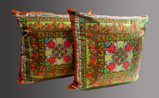 Claddagh Velvet Cushion Cover